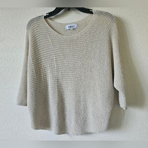 Isabela D. Women's Made in Italy Casual 3/4 Sleeves Long Sweater size Medium.